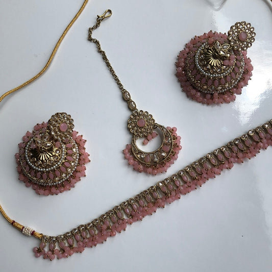 Oversized pink Jumke Earring Tikka Necklace Set