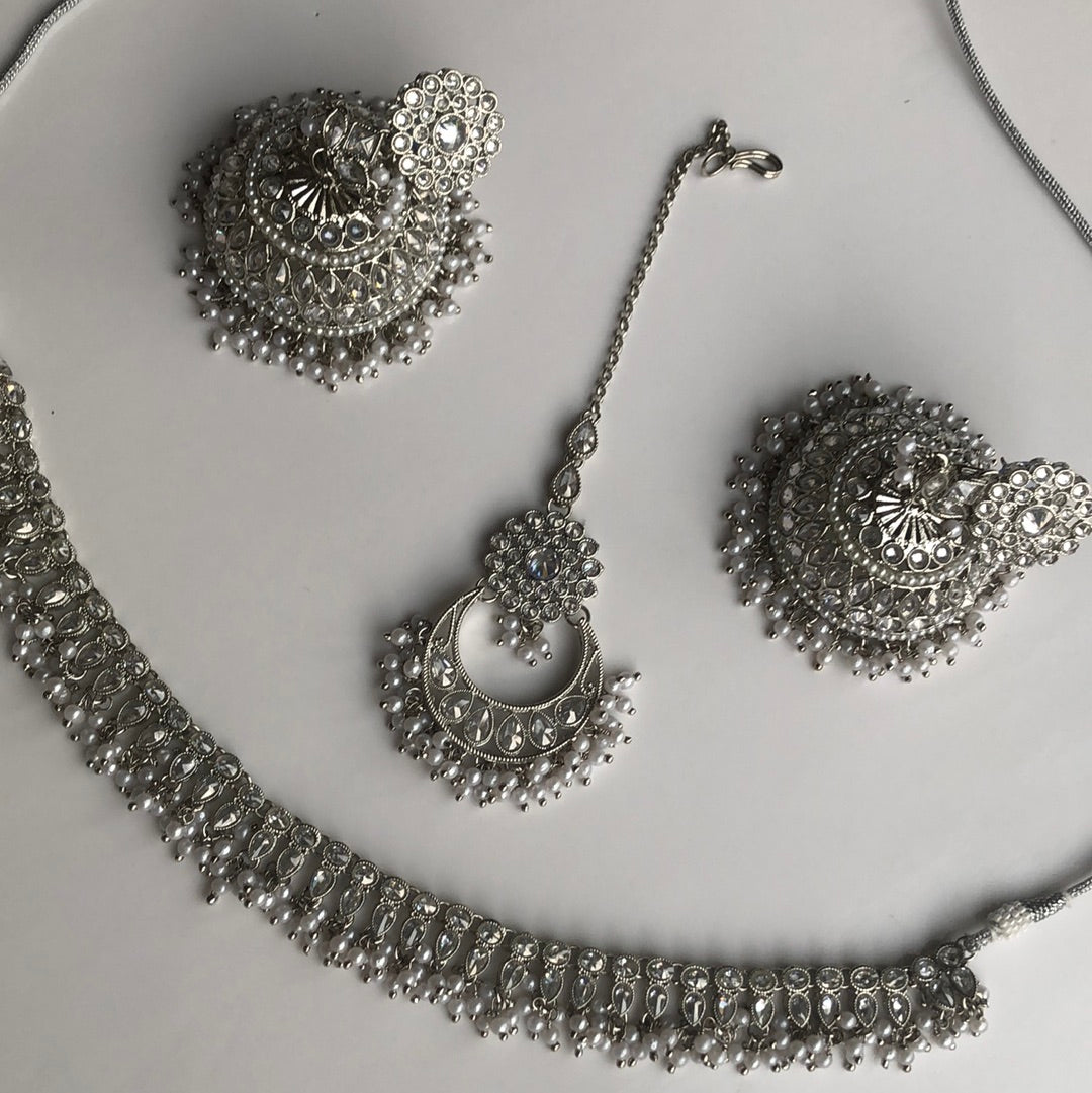 Oversized Jumke Silver Necklace Earring Tikka Set