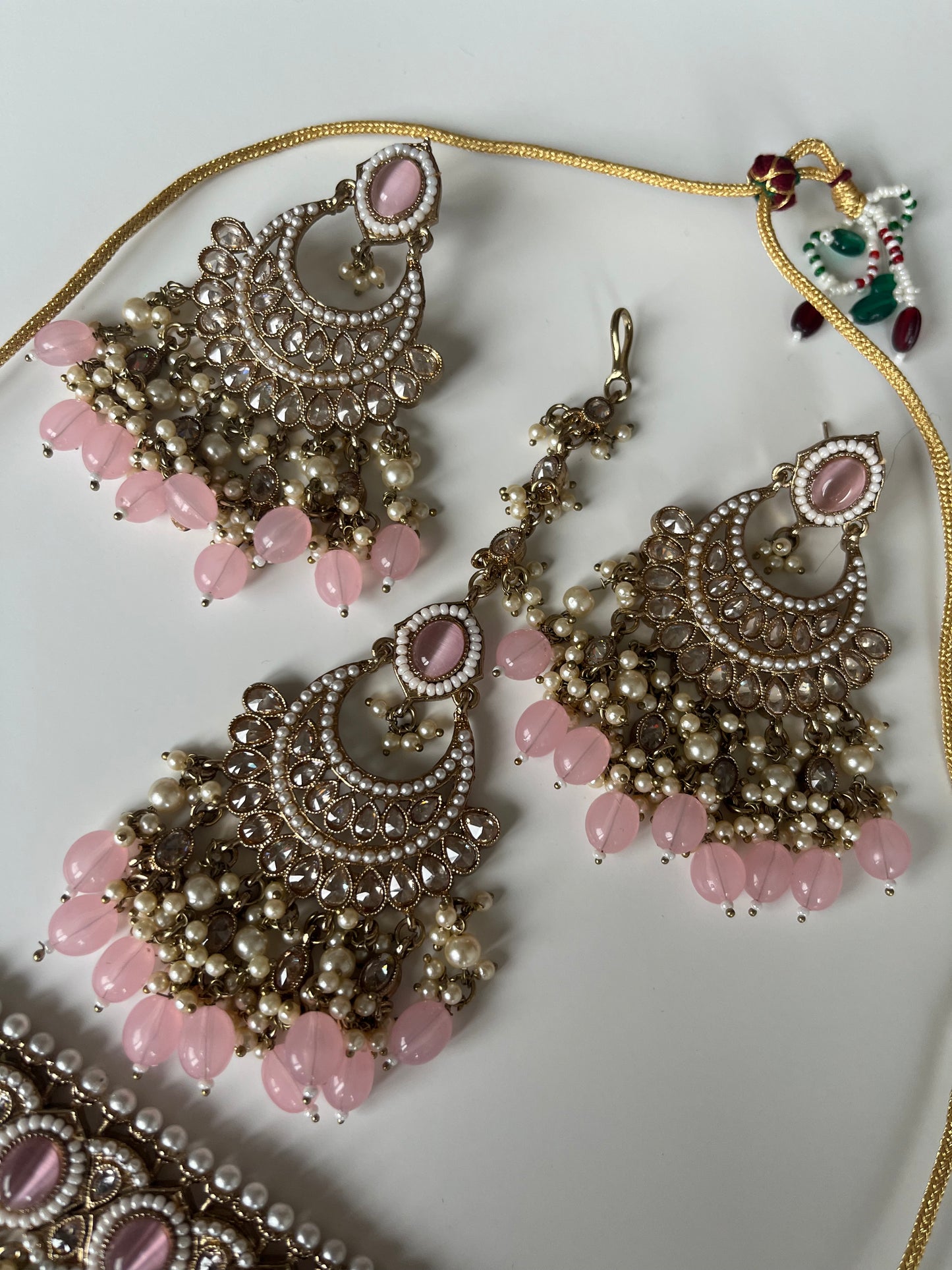 Pink Oval Choket Set