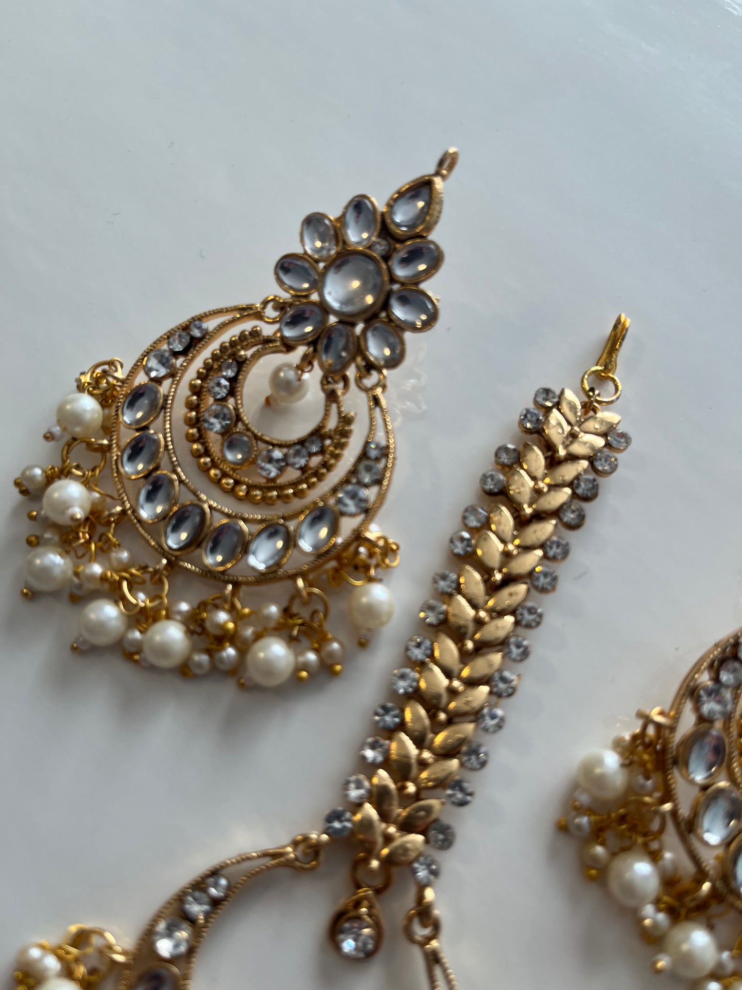 Faux Kundan Spinal Tikka Set