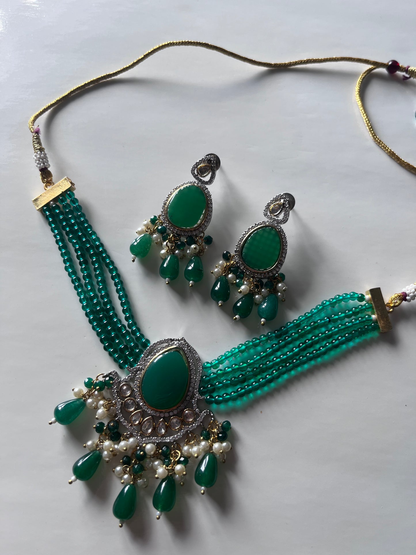 Emerald Green Victorian Kundan Set