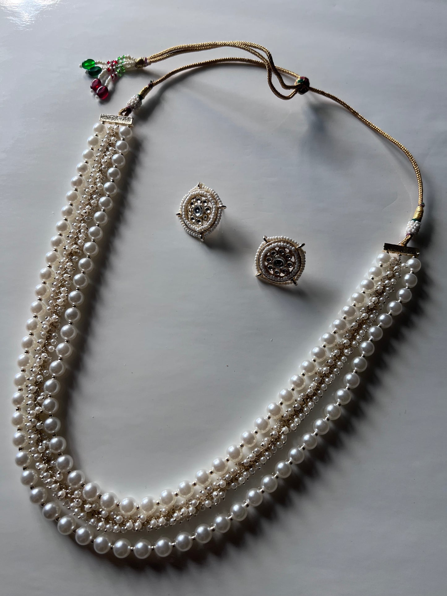 Pearl Stud along Rani Haar