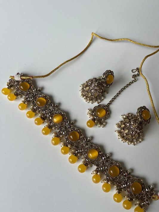 Circle Choker Yellow