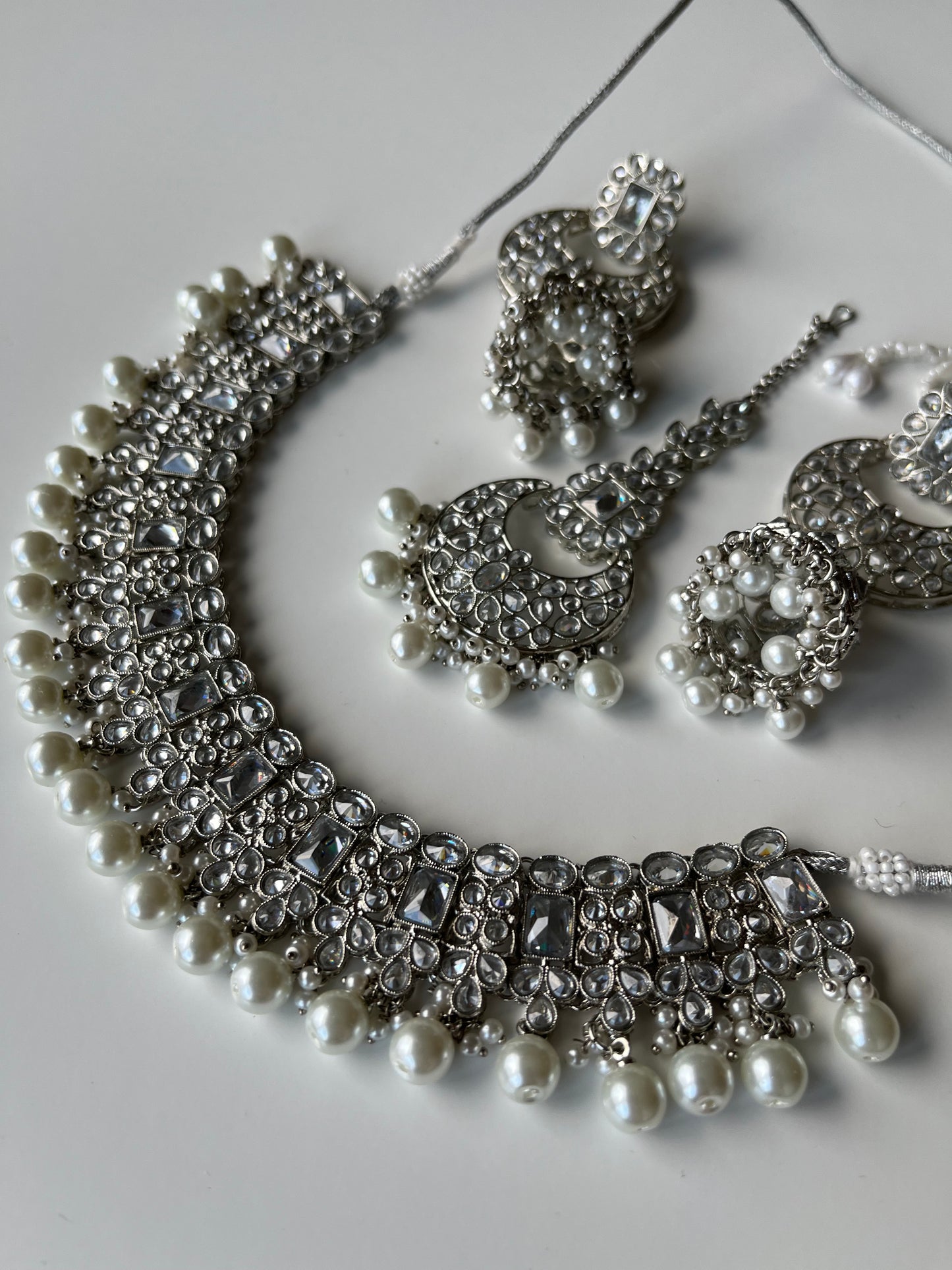 Silver Oval Drop Jumke Necklace Set