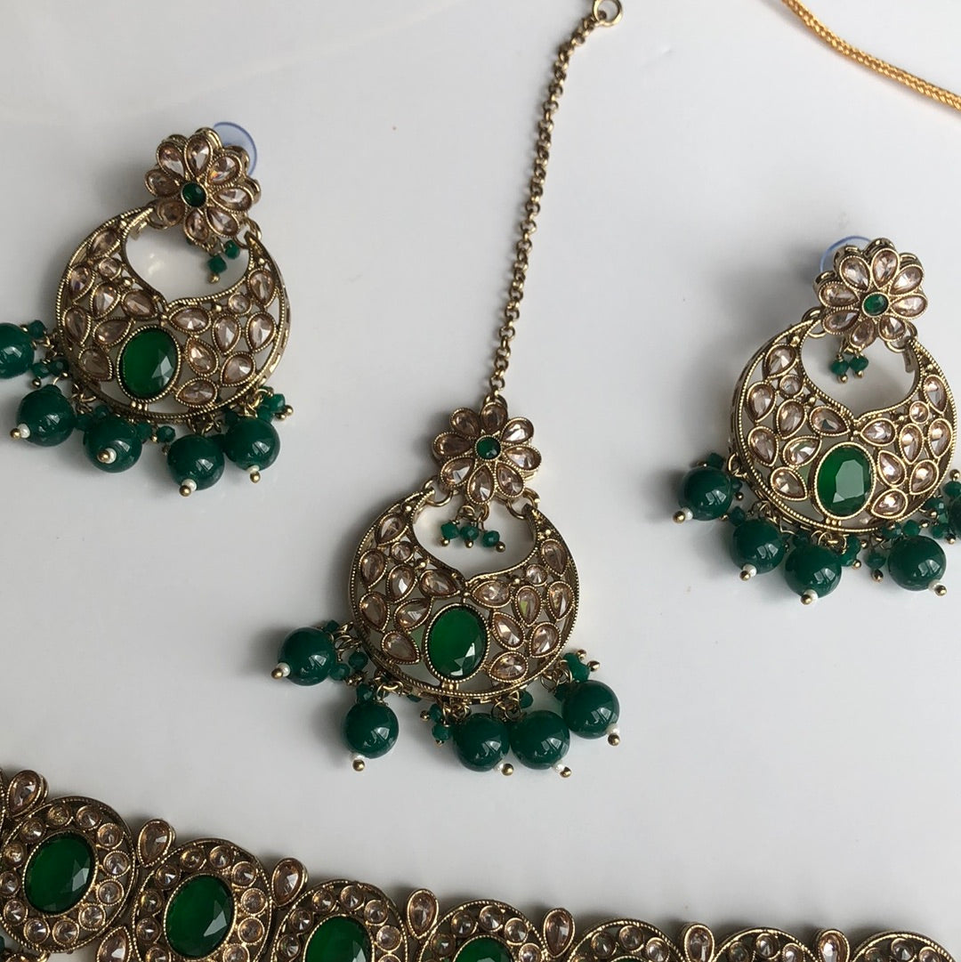 Deep Green Necklace Earring Tikka Set