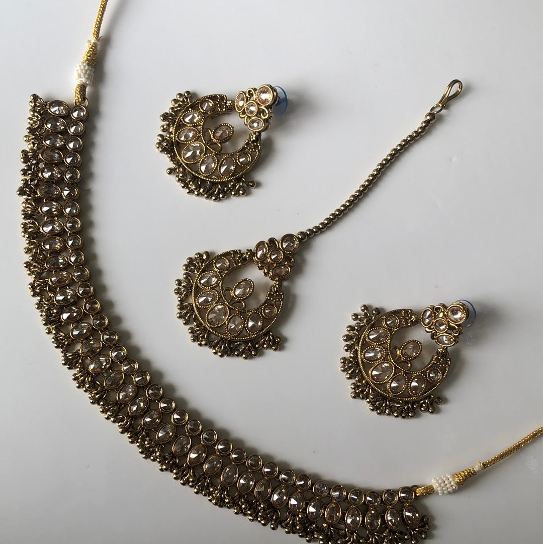 Pearless Gold Polki Necklace Set