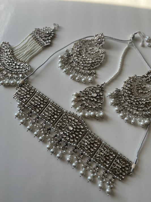 Pakistani Silver Choker Set With Passa