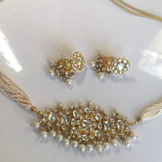 Pachi Kundan Pearl Jumke Choker