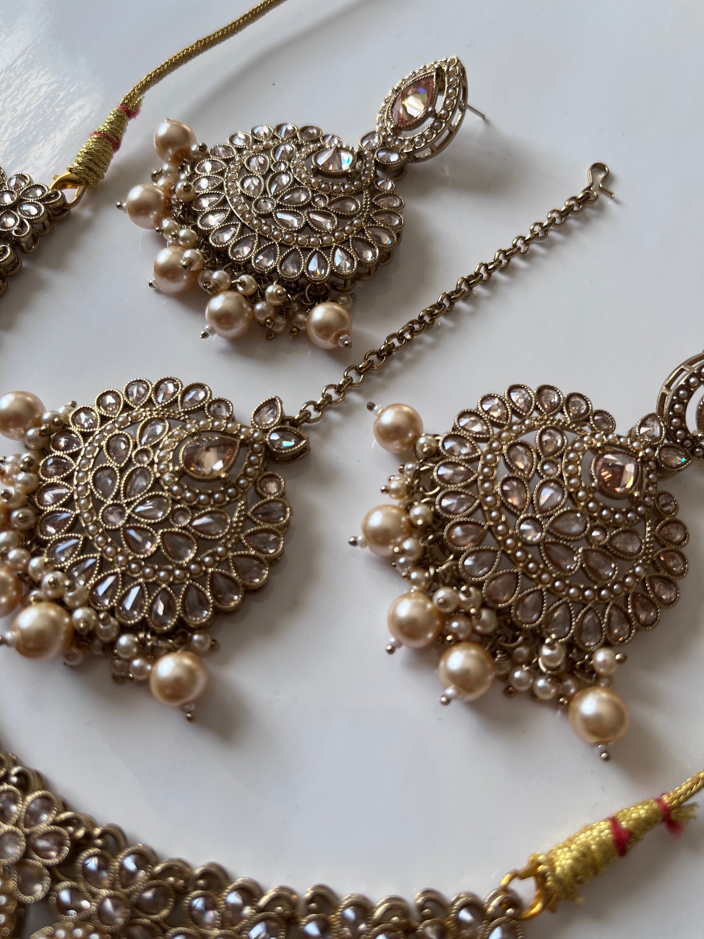 Gold Reverse Teardrop Necklace Earring Tikka Set