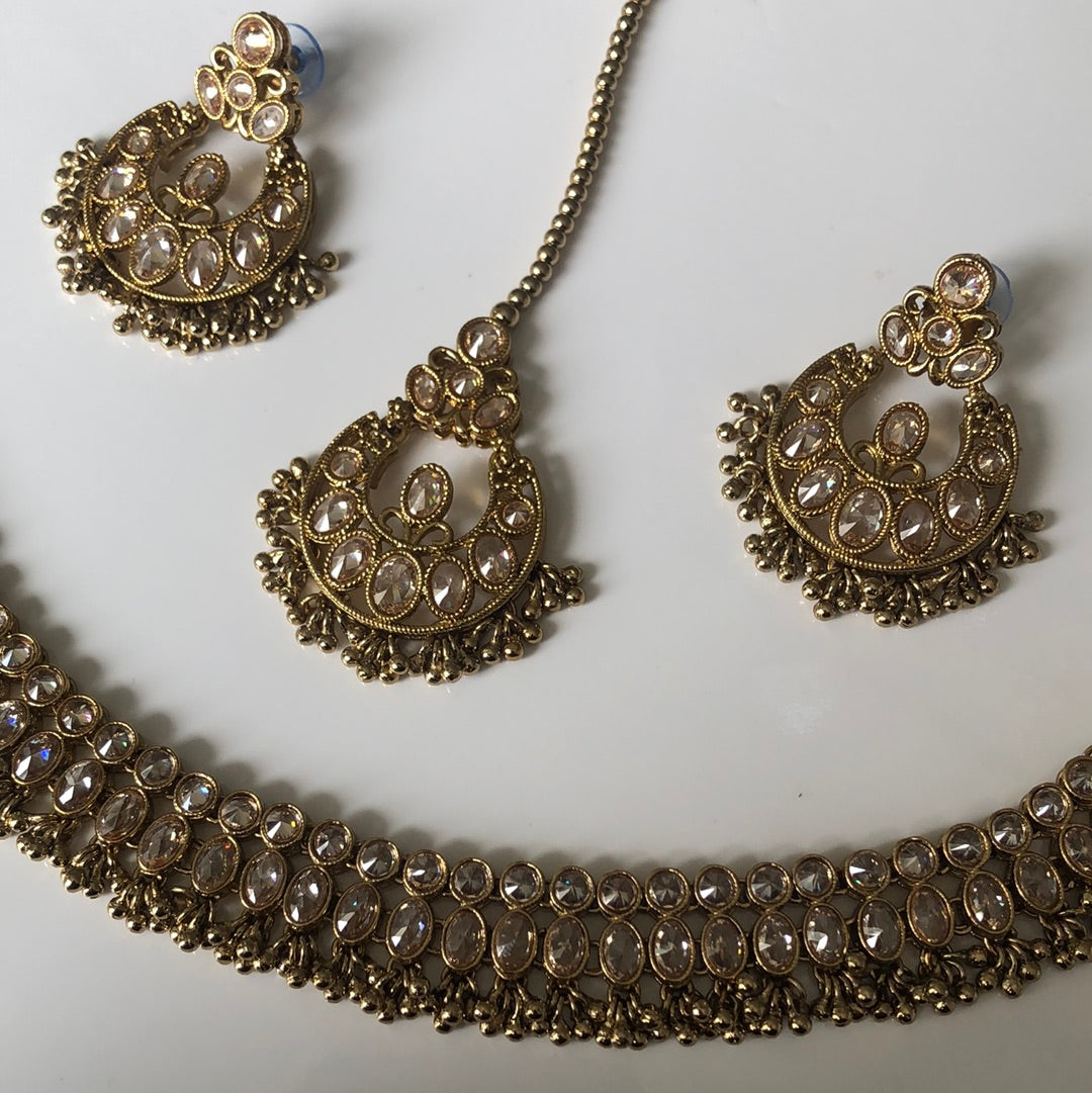 Pearless Gold Polki Necklace Set