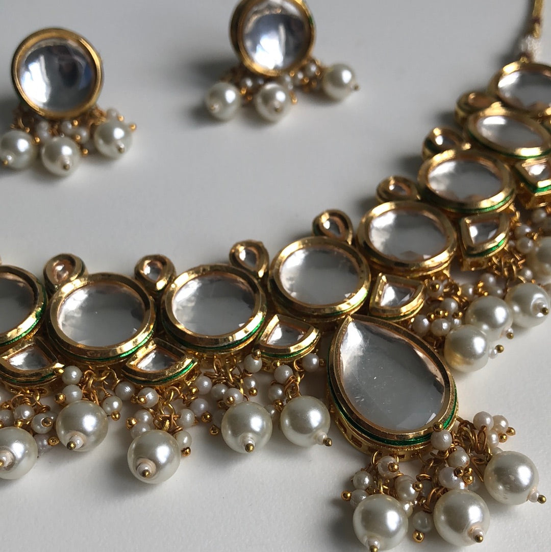 Clear Stone Kundan Necklace Earring Set