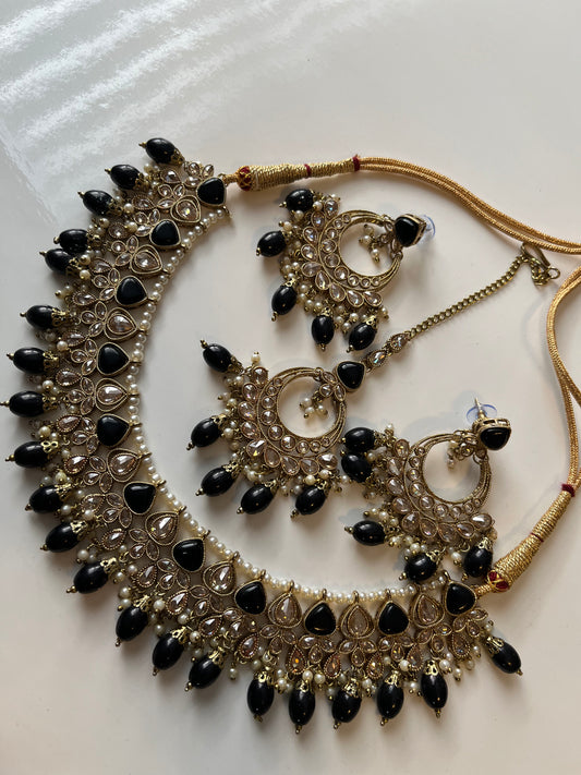 Black Polki Necklace Earring Tikka Set