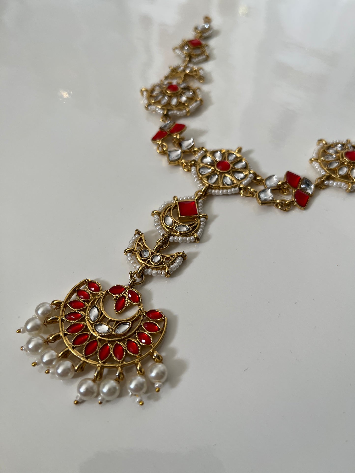 Bright Red Sheeshpool