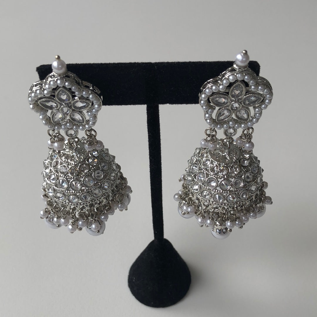 Silver Jumke Earring Tikka