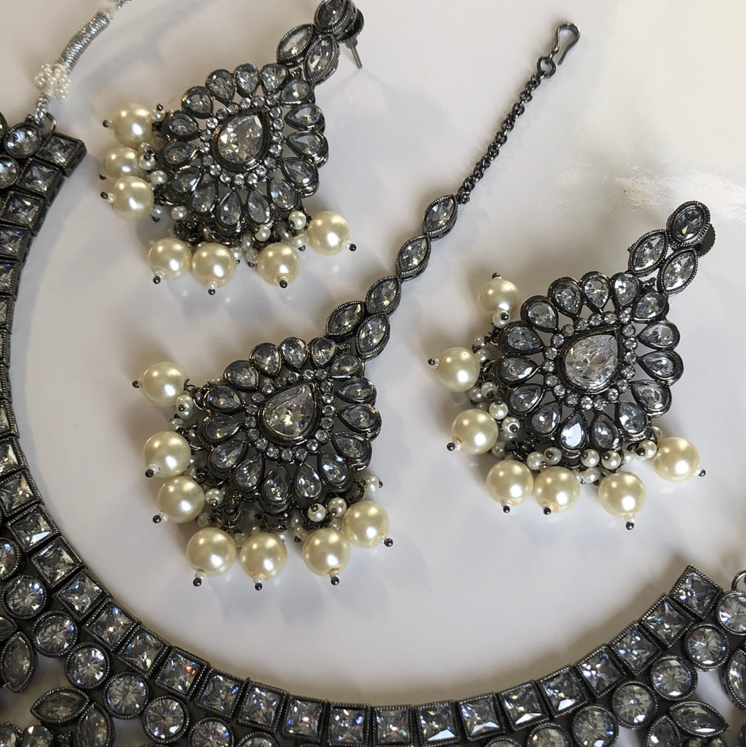 Grey Silver Pearl Necklace Earrings Tikka Set