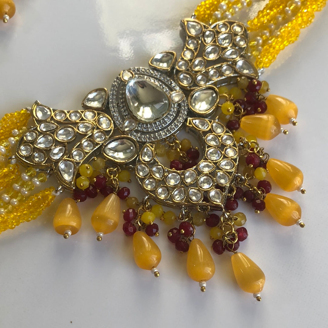 Yellow Magenta Kundan Showstopper Set