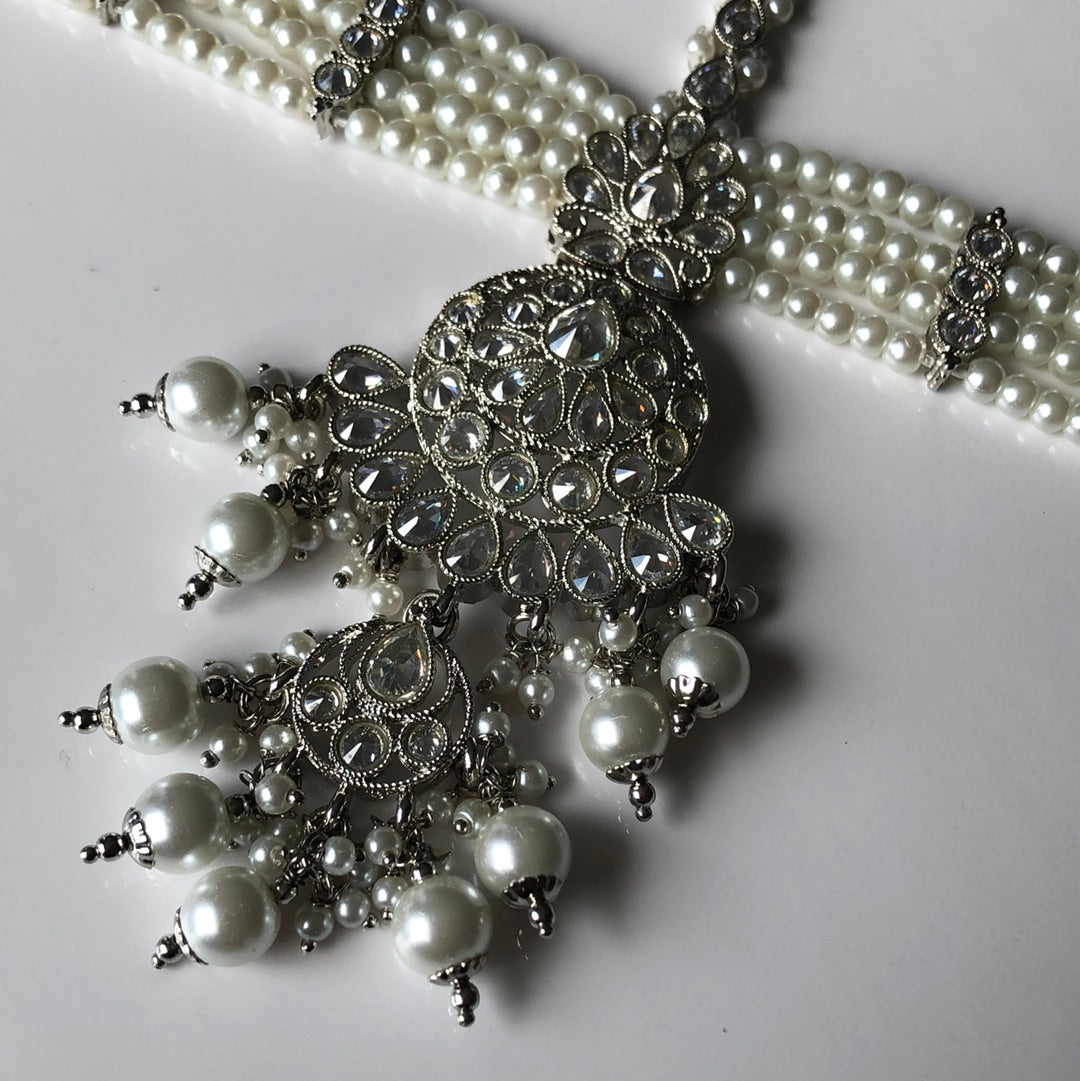 Silver Pearl Extravagant Headpiece