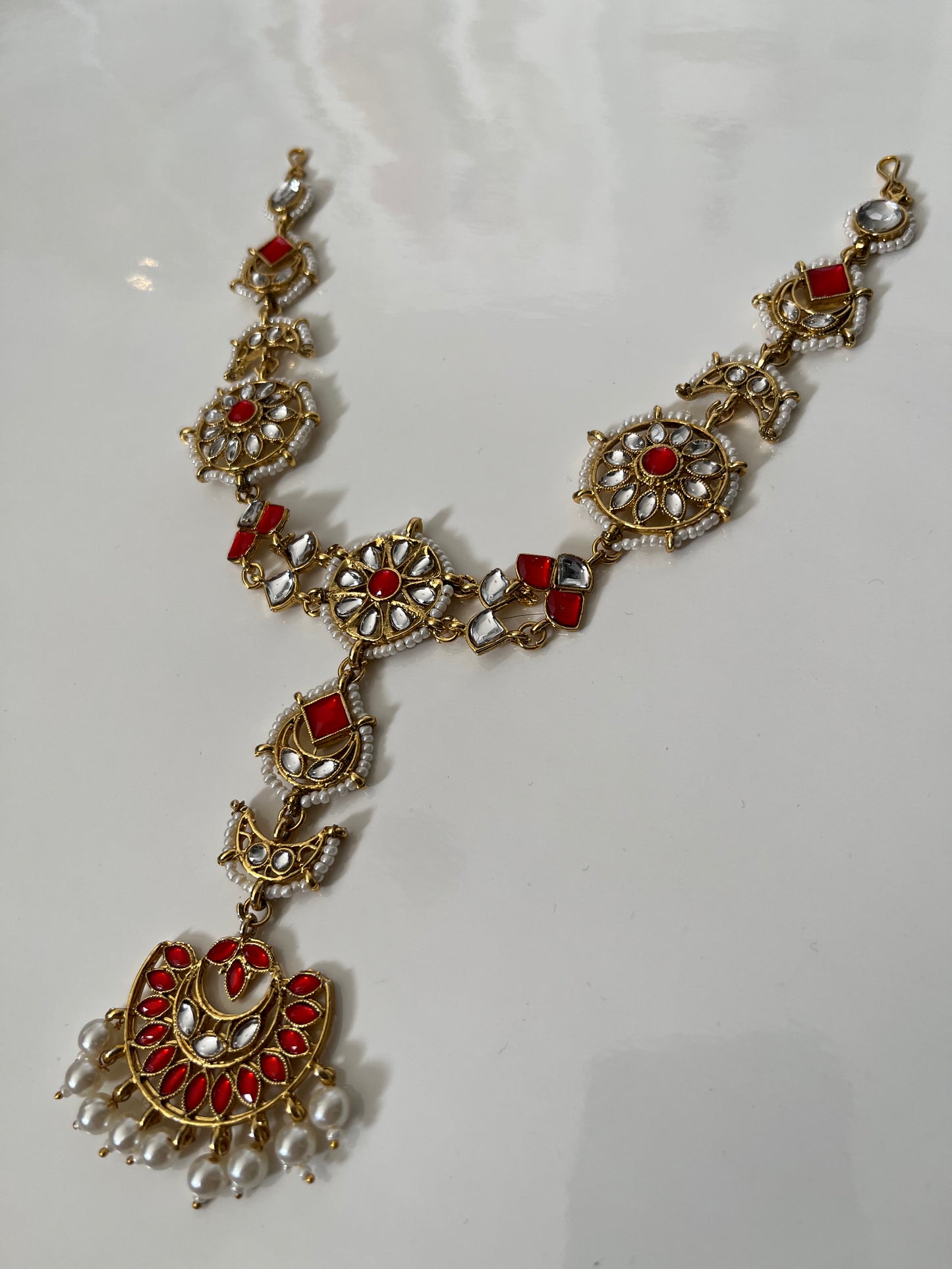 Bright Red Sheeshpool