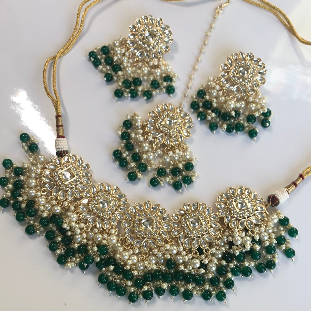 Deep green necklace earring Tikka set