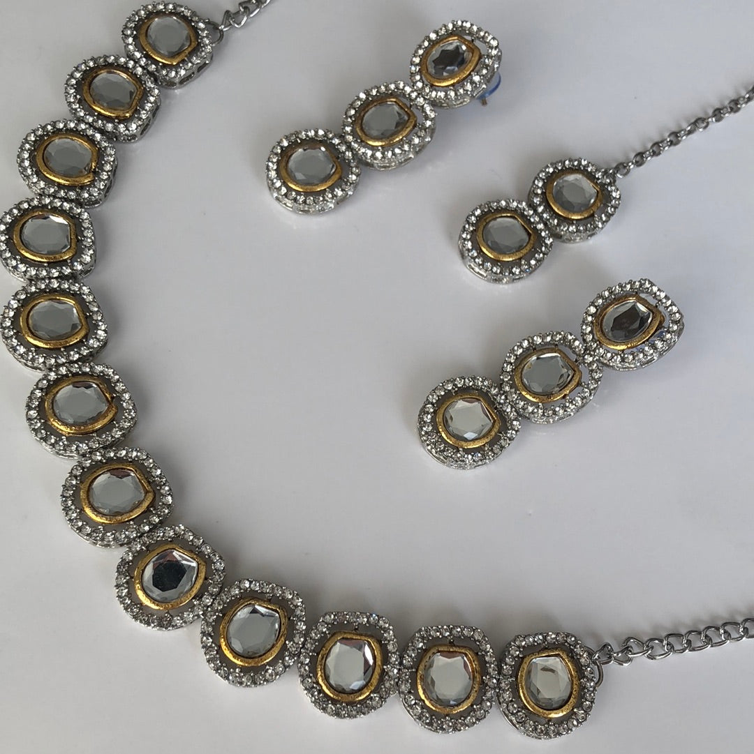 Faux Uncut Kundan Set