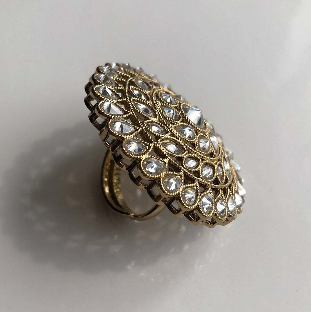 Royal Elegant Statement Ring