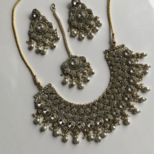 Crystal Pakistani Semi-Bridal Set