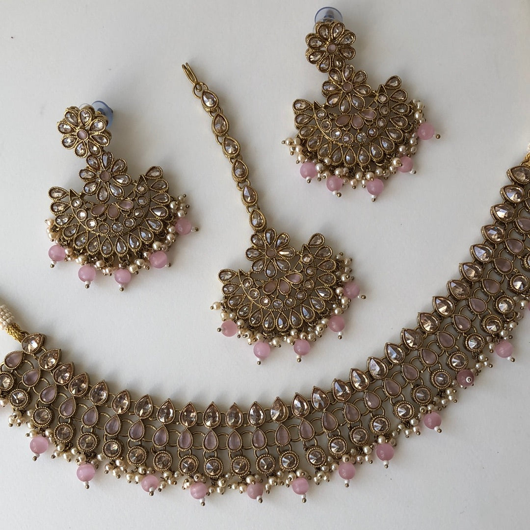 Stunning Blush Pink Necklace Earring Tikka Set