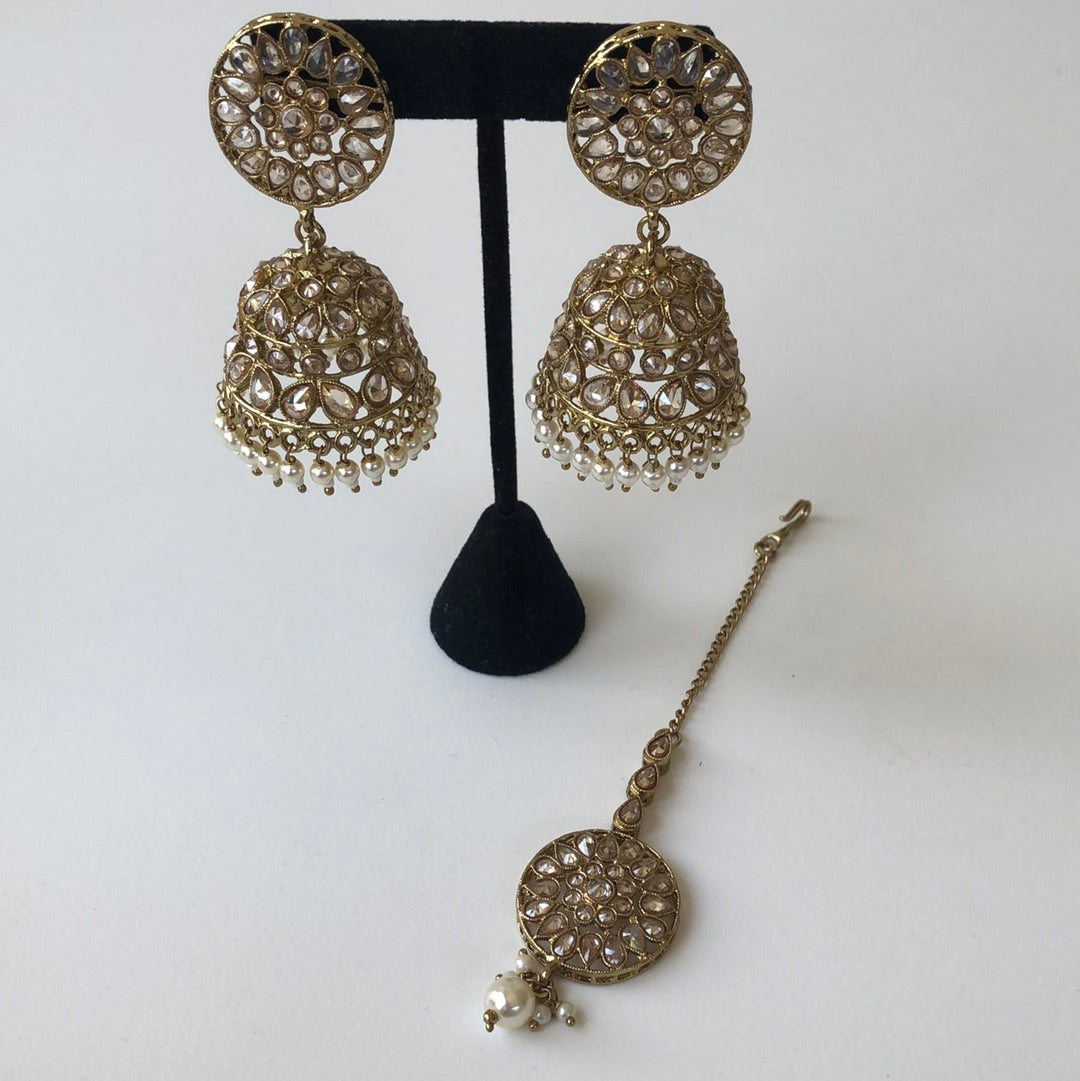 Lantern Drop Jumke Earring Tikka Set