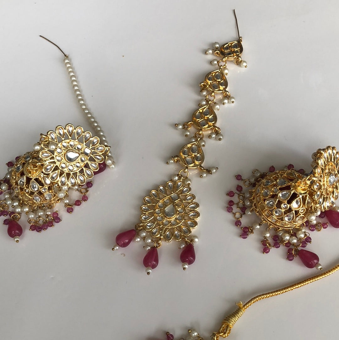 Fuchsia Pink Necklace Earring Tikka Set