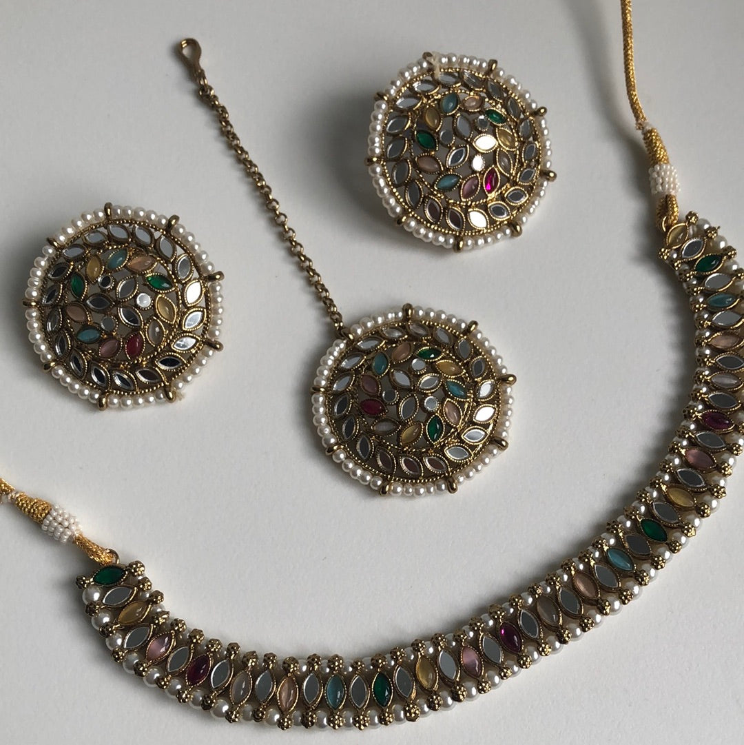 Mirrored Multicolour Simple Sangeet Necklace Earring Tikka Set