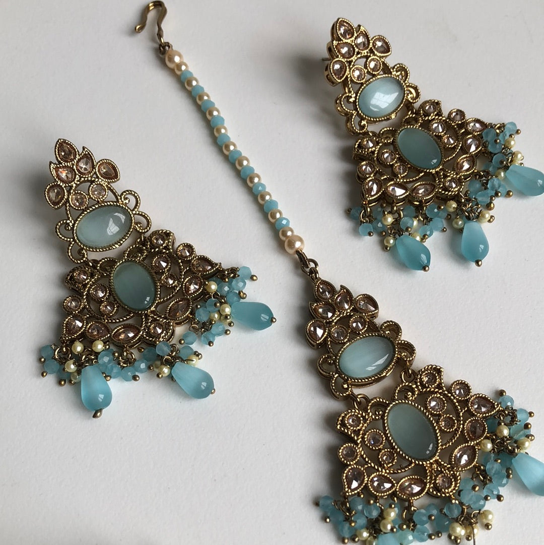 Ocean Blue Elegant Stone Necklace Earring Tikka Set