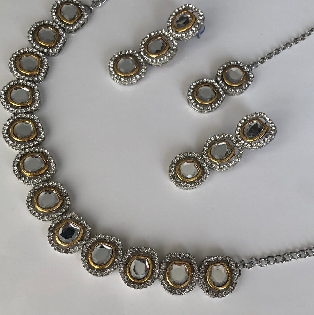 Faux Uncut Kundan Set