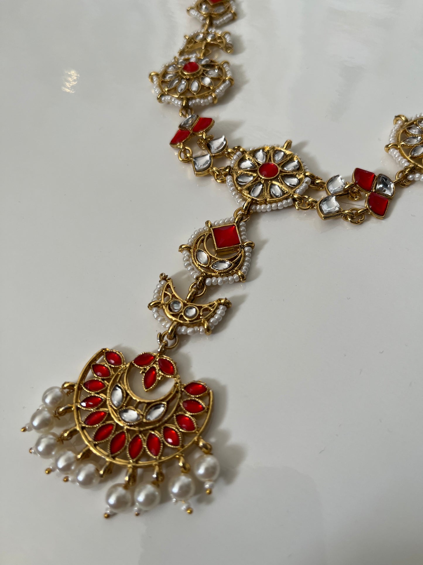 Bright Red Sheeshpool