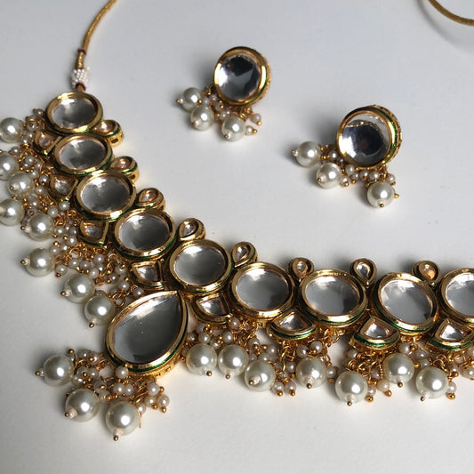 Clear Stone Kundan Necklace Earring Set