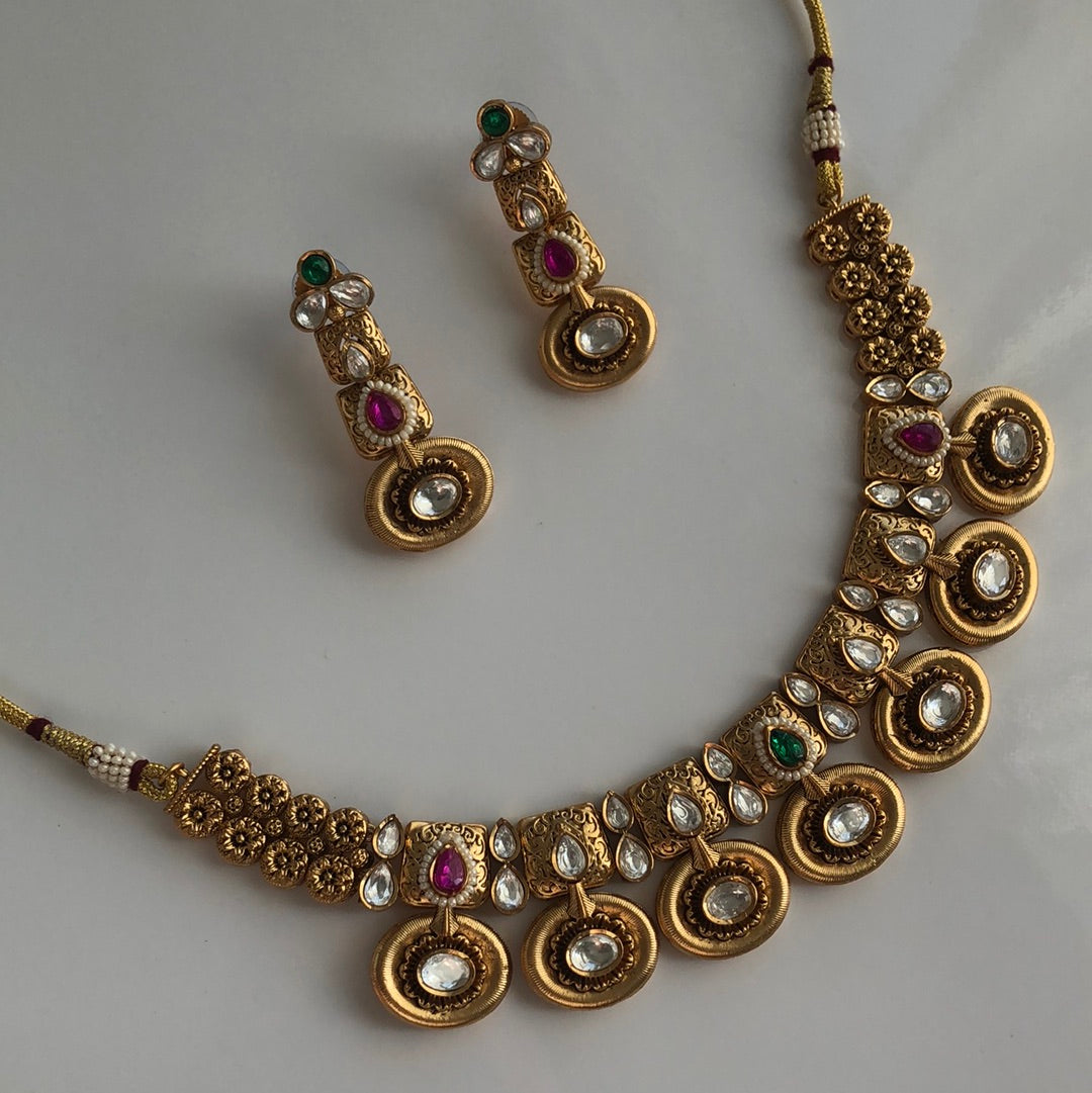 Antique Gold Plated Kundan Necklace Earring Set