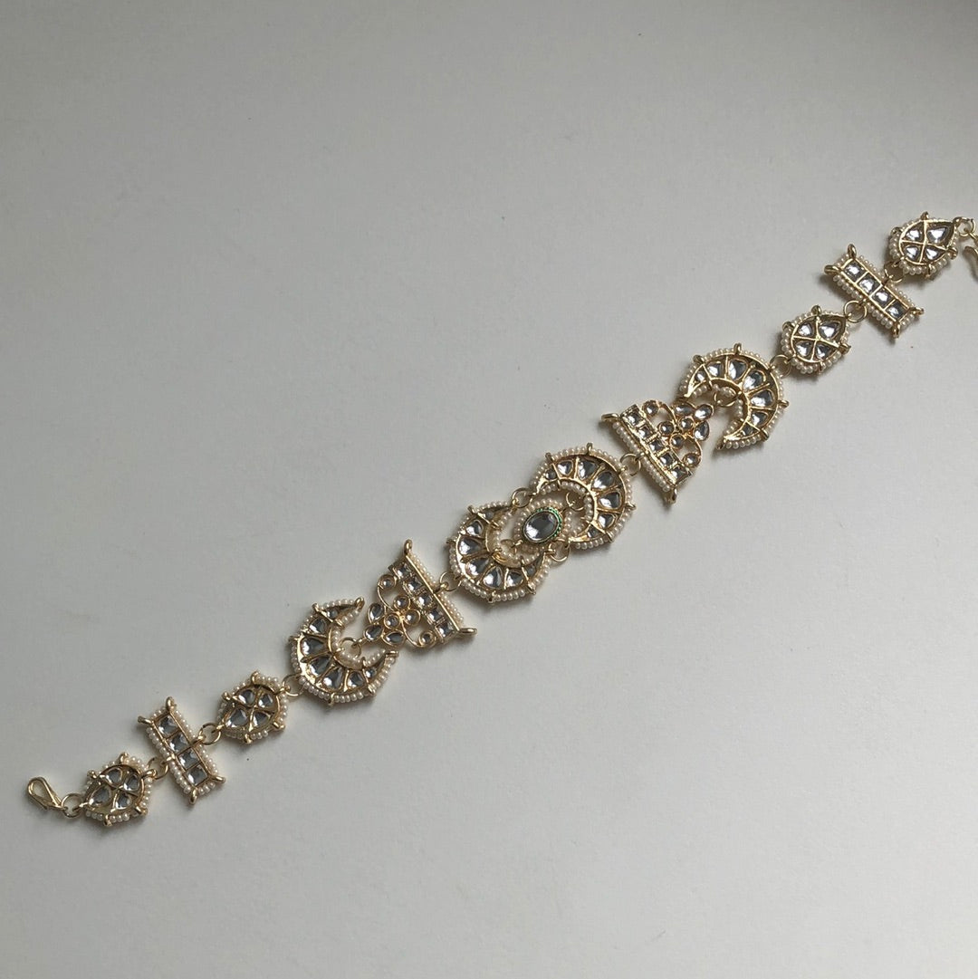 Sheeshpool Headpiece