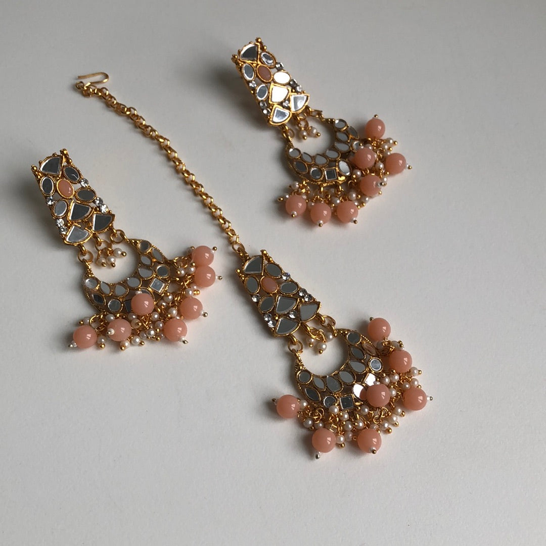 Blush Pink Mirrored Necklace Earring Tikka Set