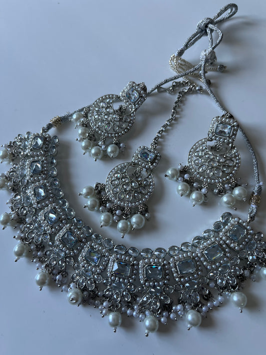 Stunning Silver Pearl Necklace Earring Tikka Set