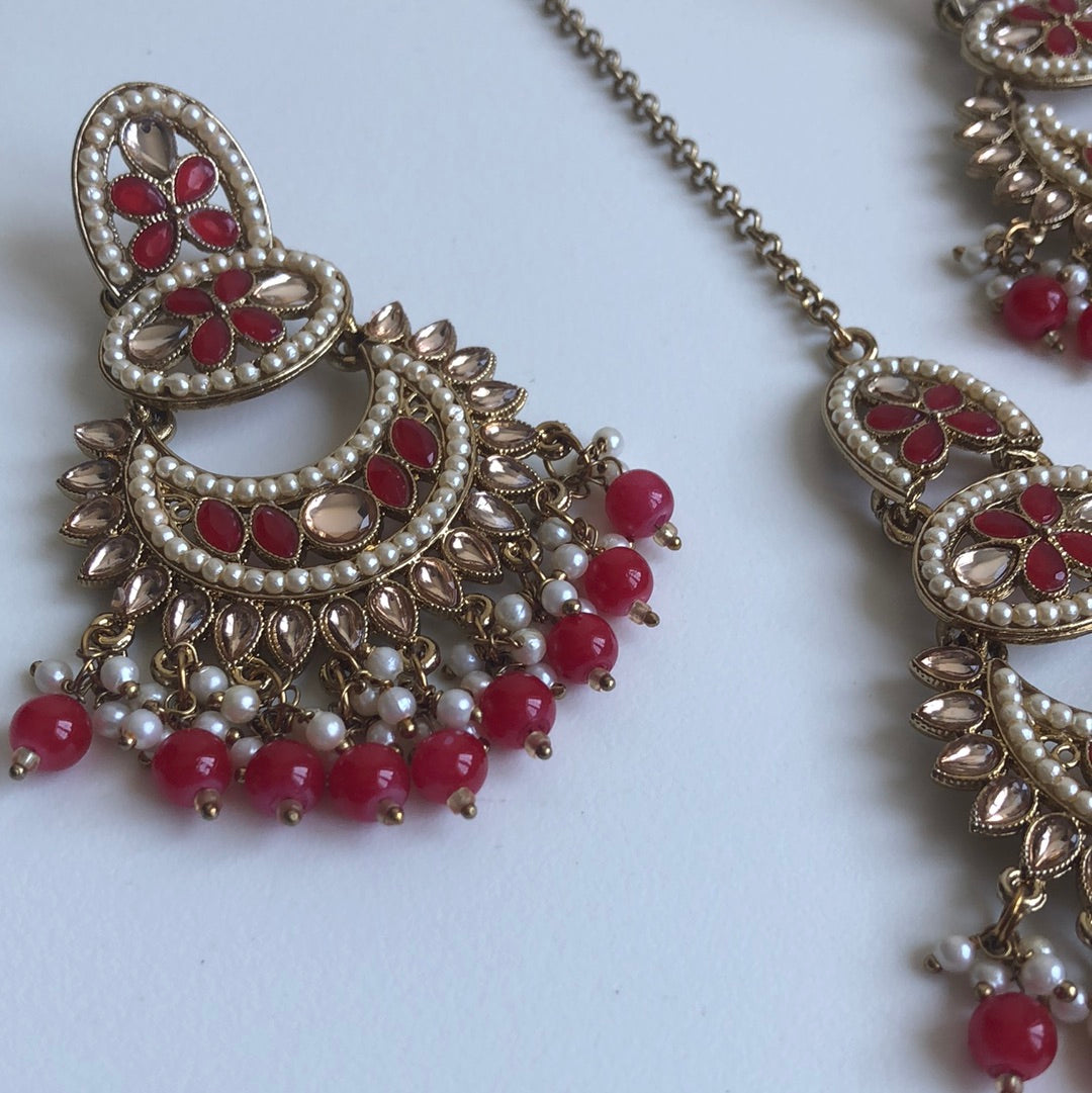 Red Drop Earring Tikka Set