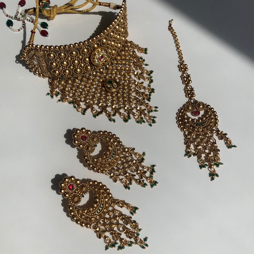 Royal Choker Mesh Necklace Earring Tikka Set