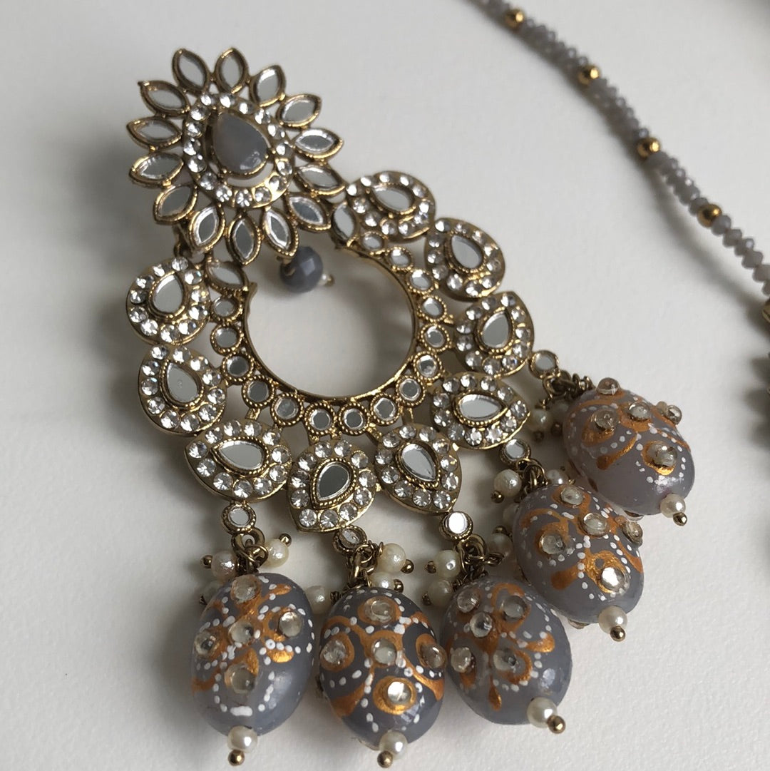 Stunning Mirrored Gray Stone Earring Tikka Set